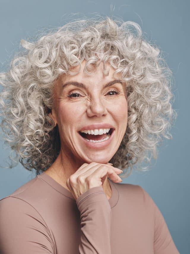 A smiling Elase client